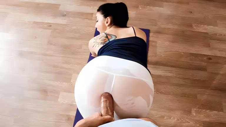 Yoga Freaks: Episode Ten